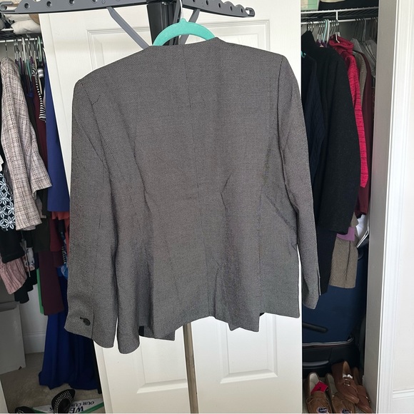 Ann Taylor | NWT blazer - Picture 6 of 8